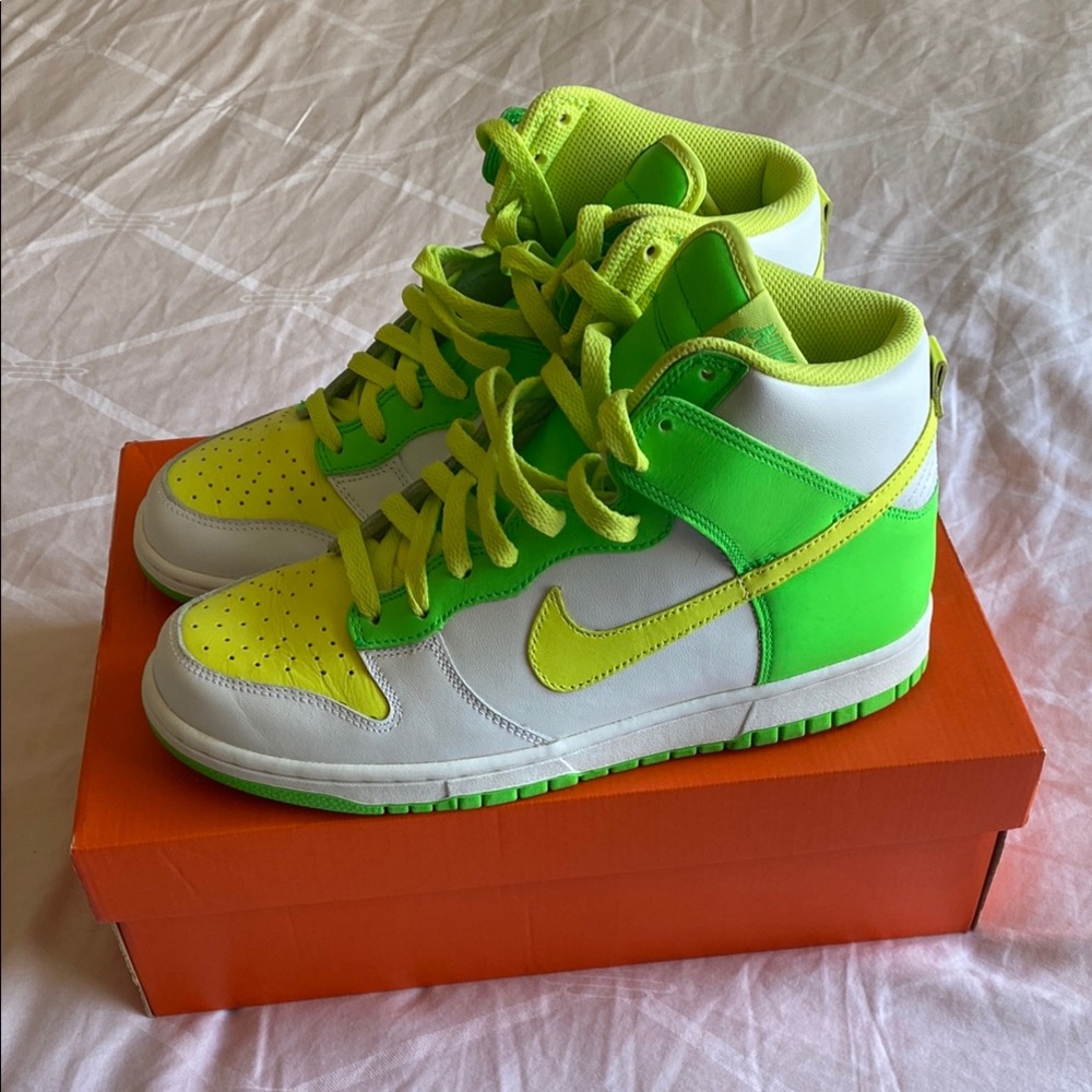 Nike Y2K Dunk high new!